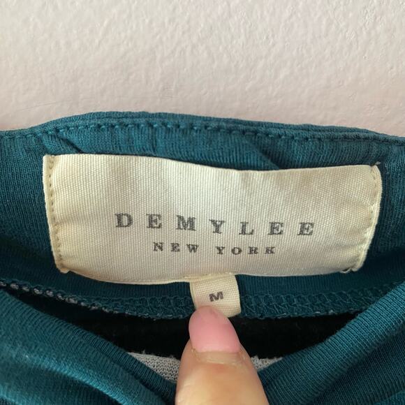 Demylee New York Women's size Medium Aqua Blue Wide Neck Long Sleeve Shirt - Picture 2 of 8